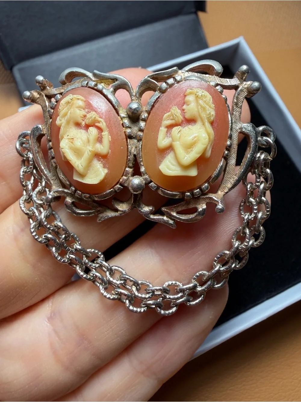 Vintage Mid-Century Double Cameo Sweater Guard Brooch Pin – Silver Tone Chatelai